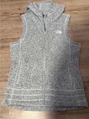 The North Face Gray Heathered Sleeveless Hooded Zip Vest Women’s Large
